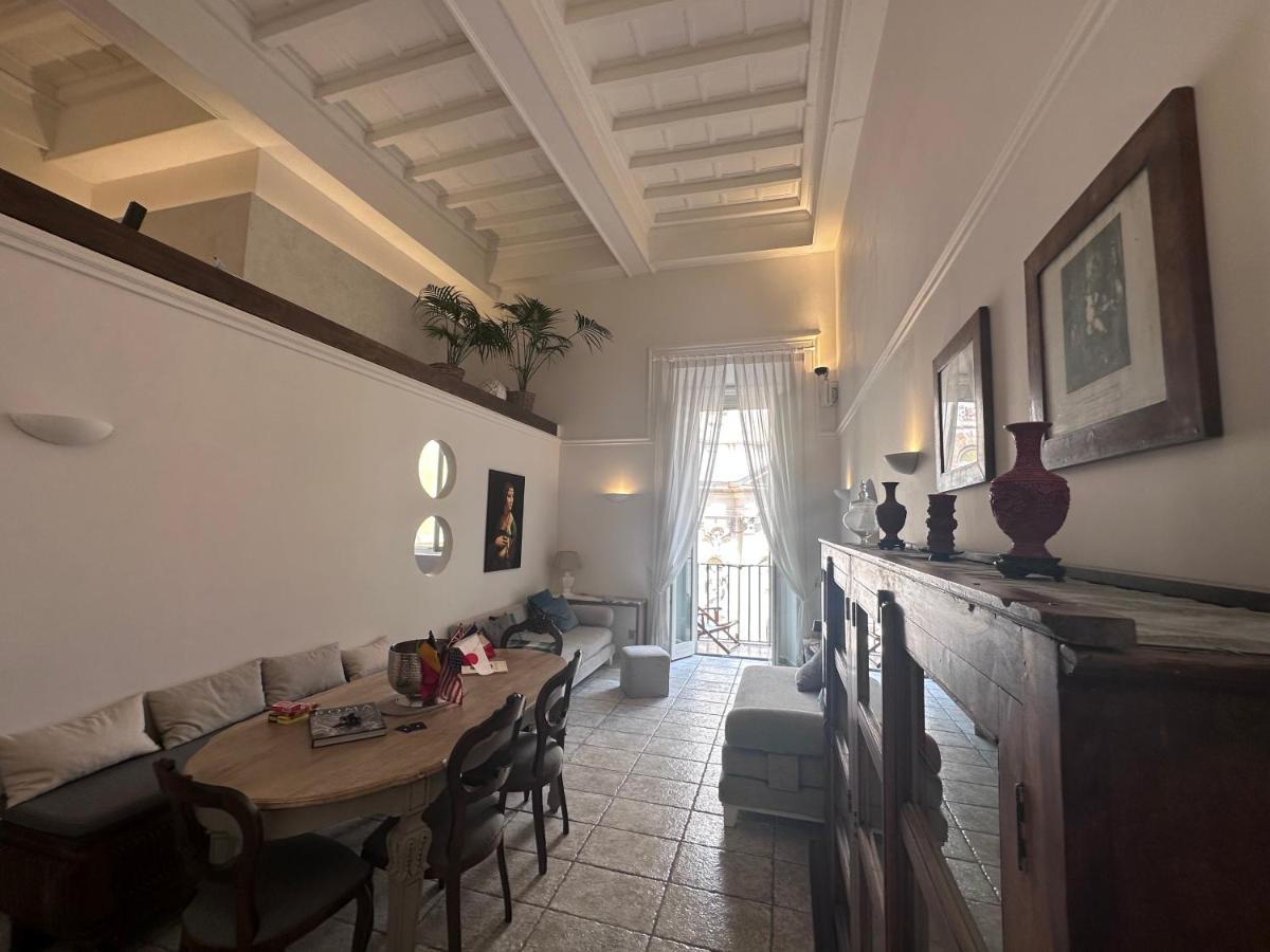 New! Bellissimo Palazzofranchi Pantheon Apartment Rome Exterior photo